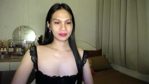 Snapshot of heather_bbyy chatting on November 20, 8:19 pm heather_bbyy online show from November 20, 8:19 pm