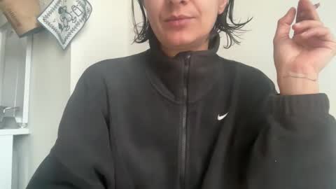 heatherfish online show from February 16, 3:30 pm