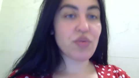 heatwavee online show from February 27, 5:36 pm