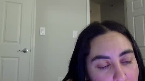 heatwavee online show from October 13, 10:43 pm