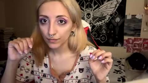 Diana online show from August 1, 1:05 am