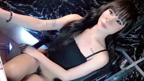 Mickey online show from April 19, 5:34 pm