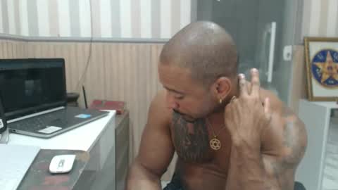 hebertgomes online show from January 11, 6:35 pm