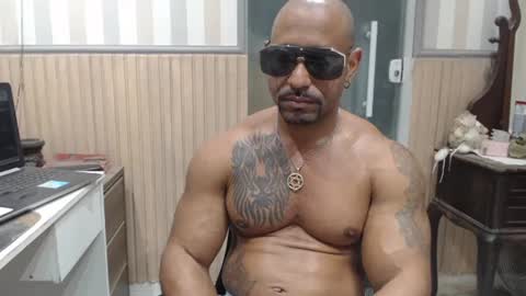 Snapshot of hebertgomes chatting on August 5, 11:06 pm hebertgomes online show from August 5, 11:06 pm