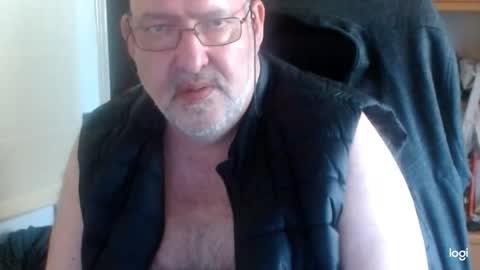 Snapshot of hechizodeluz chatting on April 19, 6:10 pm Hechizo online show from April 19, 6:10 pm