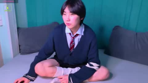 HEEJIN online show from November 28, 8:22 pm