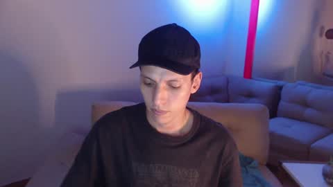 hefesto_69 online show from January 27, 11:22 pm