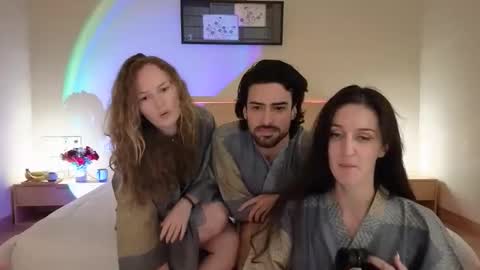 Snapshot of heidiluceous chatting on May 2, 1:05 pm Heidi brunette Foxy red head and Carrie blondie online show from May 2, 1:05 pm