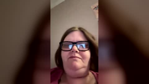 heidimackey2 online show from April 23, 3:08 am