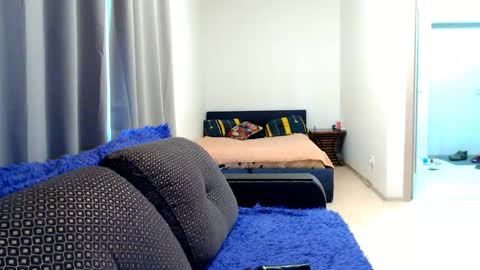 helen_adams_ online show from May 16, 5:56 pm