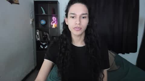 helena_spellman online show from May 30, 8:55 am
