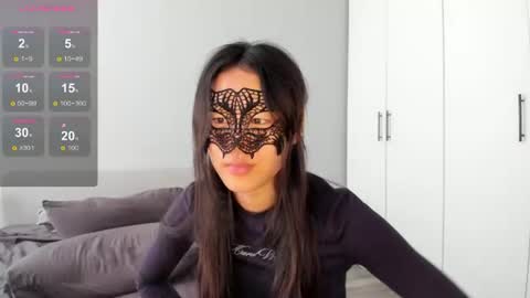 Snapshot of helenblazetrt chatting on June 25, 5:12 am Hi I am Helen online show from June 25, 5:12 am