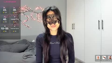 Snapshot of helenblazetrt chatting on July 9, 2:15 am Hi I am Helen online show from July 9, 2:15 am