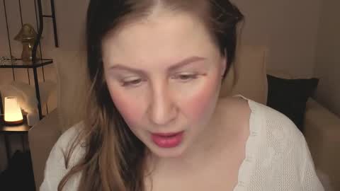 Helen online show from April 9, 2:33 am