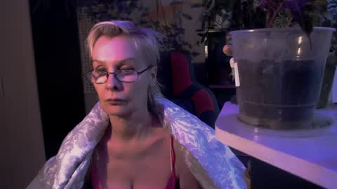 Helga online show from May 17, 3:26 am