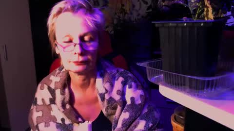Helga online show from May 29, 6:39 pm