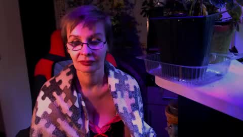Helga online show from May 30, 2:58 pm