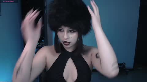 Snapshot of hell_dancer_ chatting on May 3, 3:34 am Lexa online show from May 3, 3:34 am