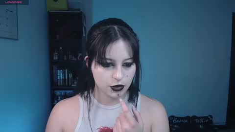 Snapshot of hell_dancer_ chatting on May 8, 2:39 am Lexa online show from May 8, 2:39 am