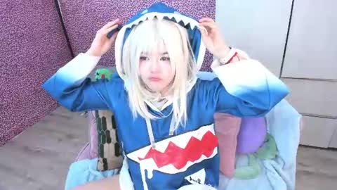 Laura online show from July 3, 3:35 am