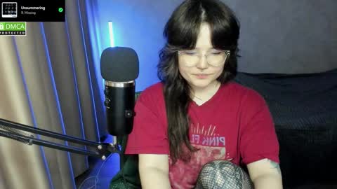 Red online show from November 11, 6:41 pm