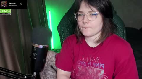 Red online show from July 13, 6:22 pm