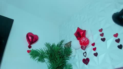 hellen     online show from February 21, 7:04 pm