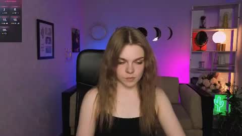 Helli online show from June 27, 7:19 pm