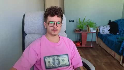 Remy online show from October 30, 7:21 am