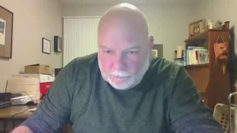 helloforfun111 online show from March 4, 11:16 am