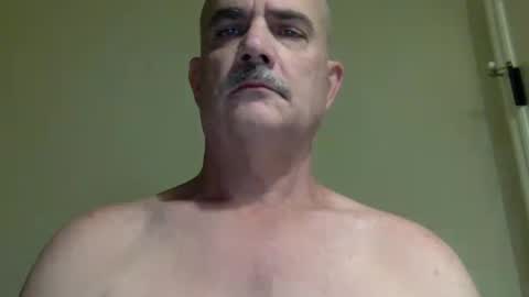 Snapshot of helloitsme969 chatting on July 17, 5:29 pm helloitsme969 online show from July 17, 5:29 pm