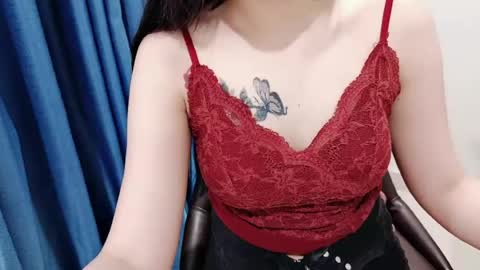 hellokitty_sexy online show from June 18, 1:17 am