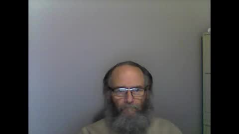 Snapshot of helopilot01 chatting on December 7, 11:23 pm helopilot01 online show from December 7, 11:23 pm