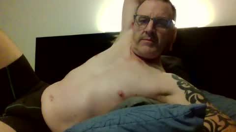hempie1973 online show from July 14, 11:16 am