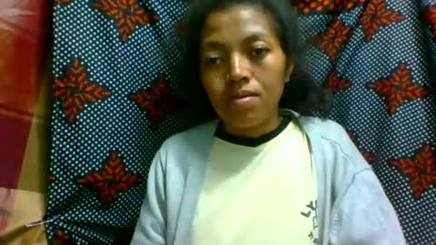 henitsaldy online show from July 14, 2:16 am