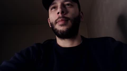 HenryAxe online show from December 21, 1:57 am