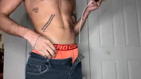 henrycase69 online show from February 24, 9:57 pm