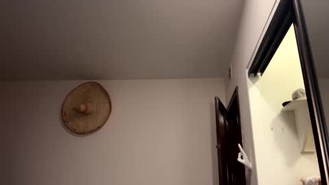 Snapshot of hentai_kittyxx chatting on March 1, 8:11 pm Hentai KittyXx online show from March 1, 8:11 pm