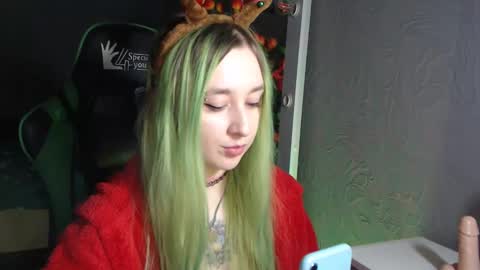 Snapshot of hentaishiing chatting on December 27, 8:07 pm Hentaishiing online show from December 27, 8:07 pm