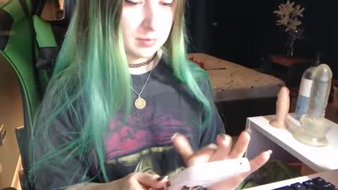 Snapshot of hentaishiing chatting on October 5, 4:38 pm Hentaishiing online show from October 5, 4:38 pm