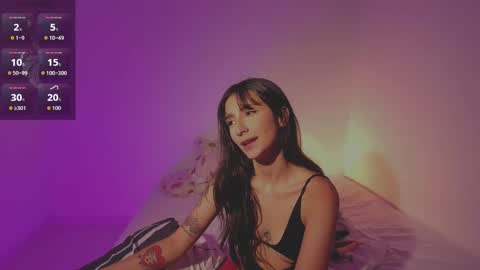 Snapshot of hera_069 chatting on November 2, 11:07 pm Hello I am Valentina independent Colombian model I love sensuality and pleasure welcome online show from November 2, 11:07 pm