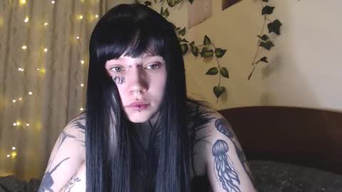 dirty Diana online show from December 7, 9:44 pm