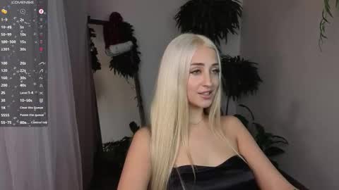 Elise online show from December 15, 2:16 am