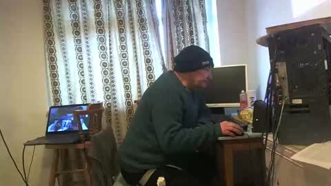 mature online show from February 5, 9:47 am