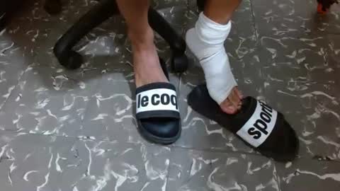 Snapshot of hermes_go chatting on February 17, 5:59 am Hermes Van online show from February 17, 5:59 am