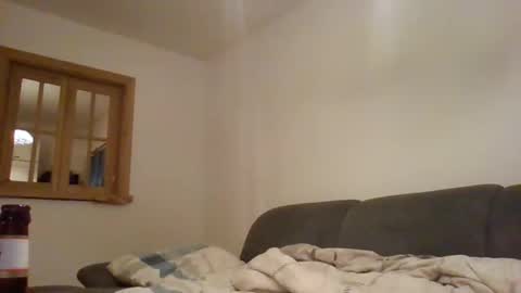 Snapshot of herry140 chatting on December 16, 8:14 pm herry140 online show from December 16, 8:14 pm