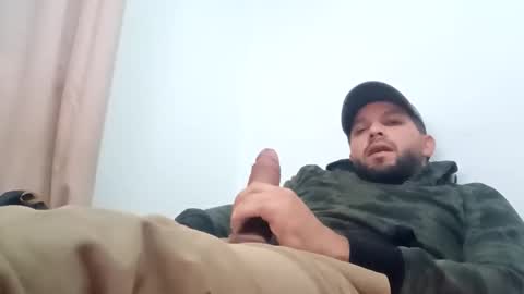 hetero_caliente89 online show from November 11, 10:54 pm