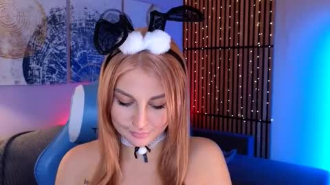 hey_cassie online show from October 16, 3:46 pm