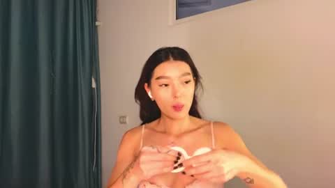 Audrey online show from July 14, 3:18 pm