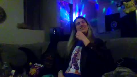 Snapshot of hey_mikky chatting on October 3, 1:46 am hey_mikky online show from October 3, 1:46 am